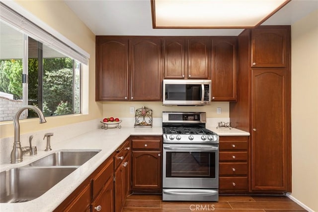 28015 Tupelo Ridge Dr, Valencia, CA 91354 - photo 8