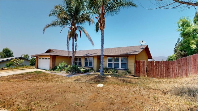 8561 56th St, Jurupa Valley, CA 92509 - photo 2