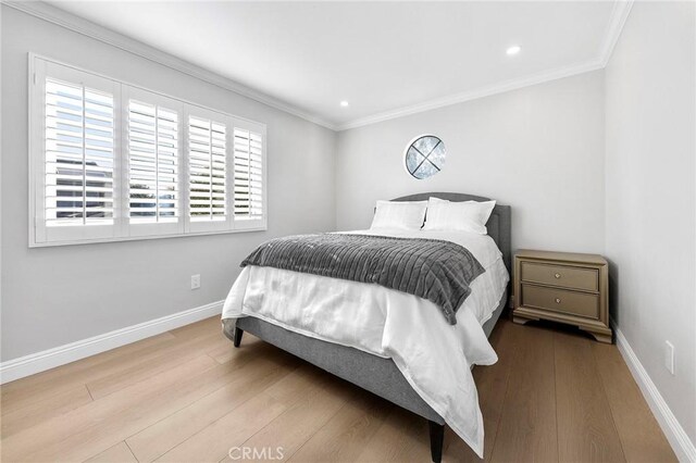 8093 Banyan St, Rancho Cucamonga, CA 91701 - bedroom with wood finished floors, baseboards, crown molding, and recessed lighting