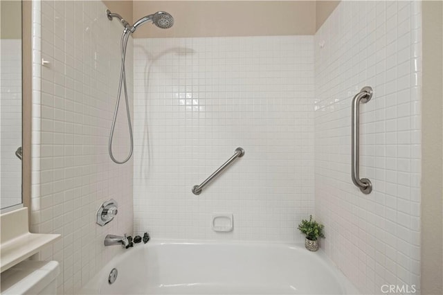 27523 Wellington Ct, Valencia, CA 91354 - full bathroom with shower / washtub combination