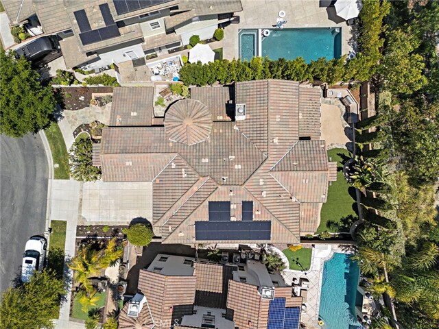 4 Dennis Ln, Ladera Ranch, CA 92694 - aerial view of property and surrounding area featuring a pool area
