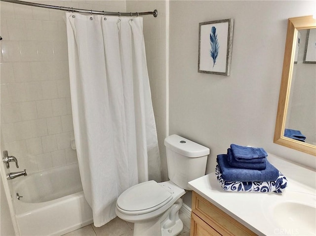 1039 E Appleton St Unit 2, Long Beach, CA 90802 - full bathroom with vanity, toilet, shower / bath combination with curtain, and tile patterned floors