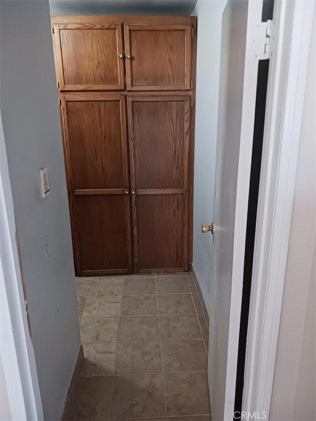 5155 W 104th St, Inglewood, CA 90304 - corridor with baseboards