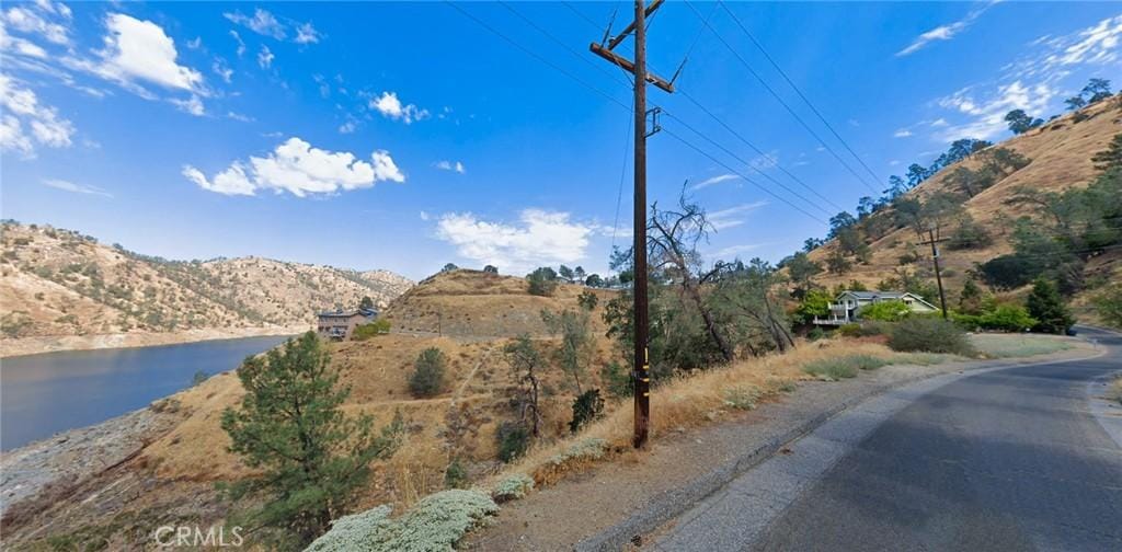 28075 Sky Harbour Rd, Friant, CA 93626