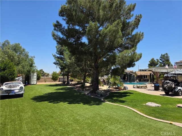 42036 Desert Sage Ave, Lancaster, CA 93536 - view of yard with an outdoor pool