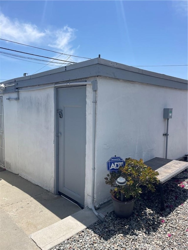927 W 6th St, San Pedro, CA 90731 - view of outbuilding