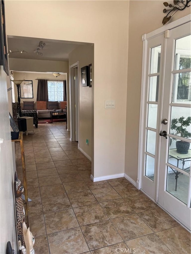 927 W 6th St, San Pedro, CA 90731 - corridor featuring tile patterned flooring