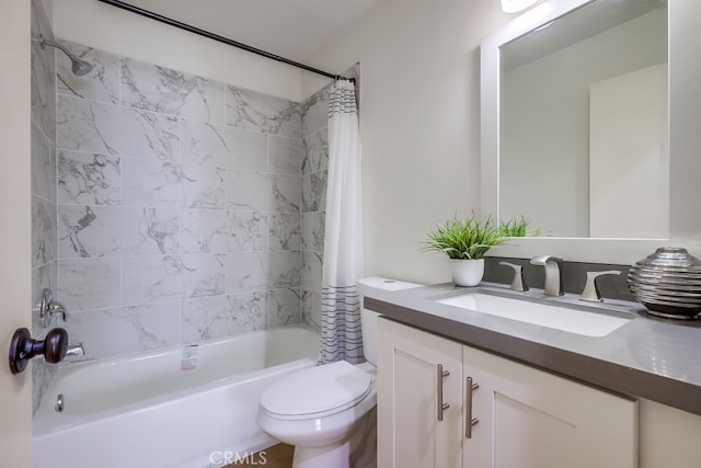 7712 Rockybrook Way, Stanton, CA 90680 - bathroom featuring vanity, shower / tub combo with curtain, and toilet