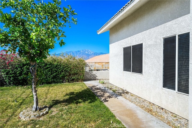 9552 Palm Dr, Desert Hot Springs, CA 92240 - view of yard with a mountain view