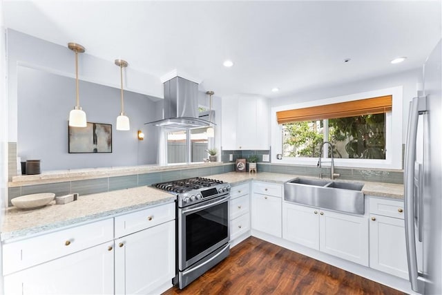 5847 E Rocking Horse Way Unit 21, Orange, CA 92869 - kitchen with appliances with stainless steel finishes, extractor fan, a sink, tasteful backsplash, and recessed lighting