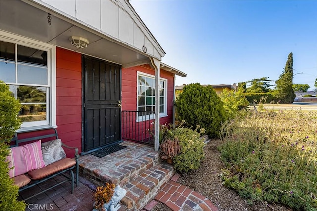 950 N Laurel Dr, Orange, CA 92867 - view of property entrance