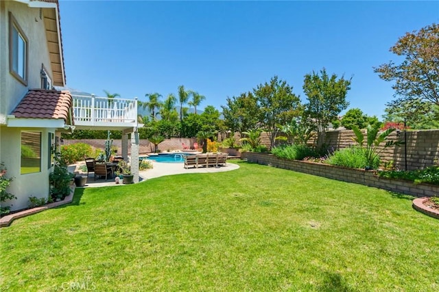 6909 Stanislaus Pl, Rancho Cucamonga, CA 91701 - view of yard with a patio area and a balcony