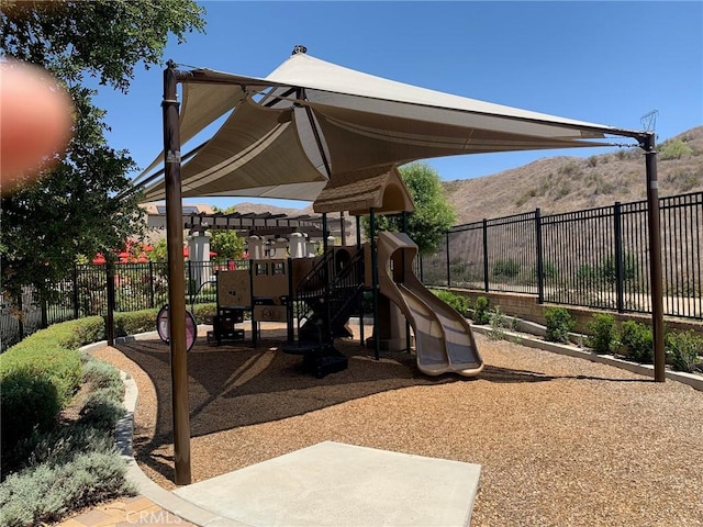 28626 Stonegate Ct, Valencia, CA 91354 - community play area with a mountain view