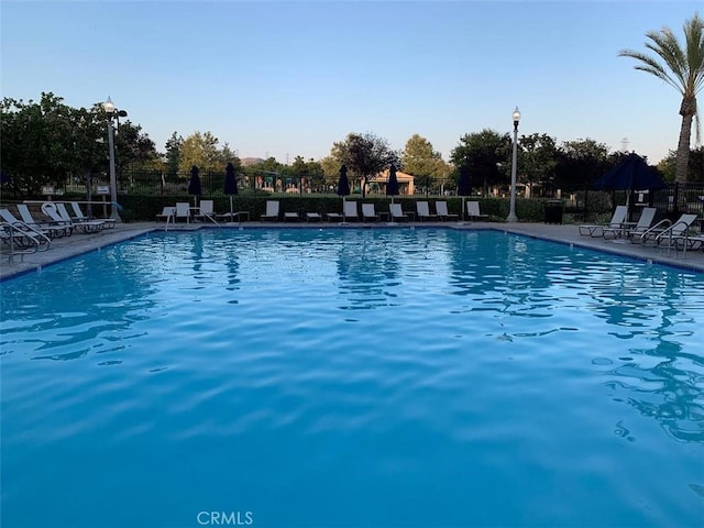 28626 Stonegate Ct, Valencia, CA 91354 - view of community pool