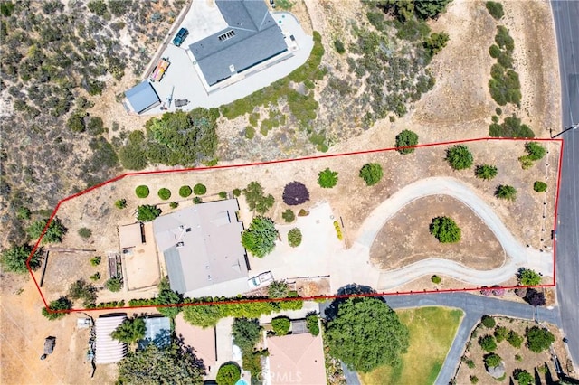 9187 Bonita Dr, Cherry Valley, CA 92223 - photo 4