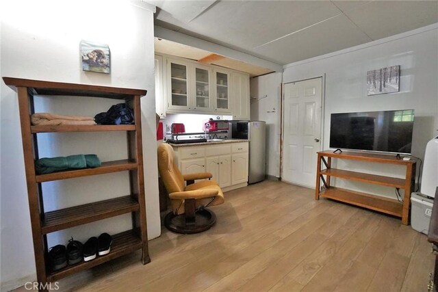 2306 S Encina St, Visalia, CA 93277 - sitting room featuring light wood-type flooring