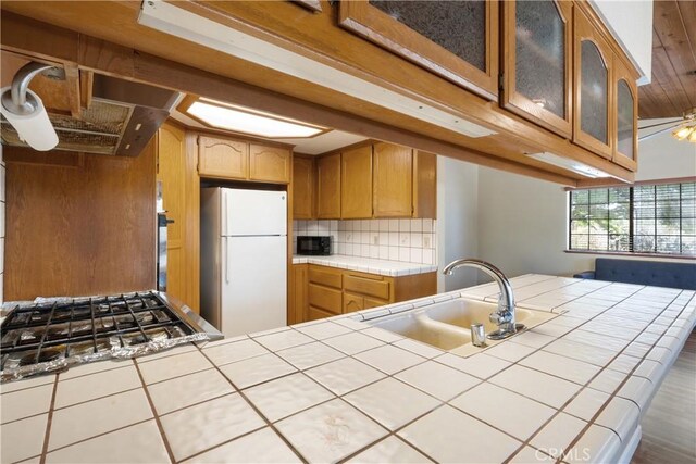 11140 Arrowhead Rd, Victorville, CA 92392 - photo 9