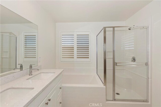 16546 Biola Pl, Victorville, CA 92395 - photo 6