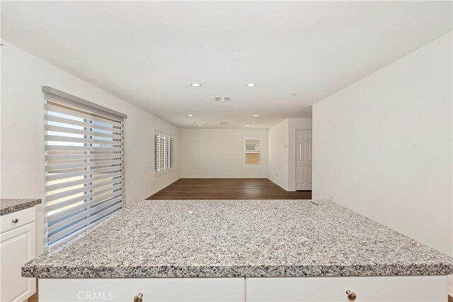 16546 Biola Pl, Victorville, CA 92395 - photo 20