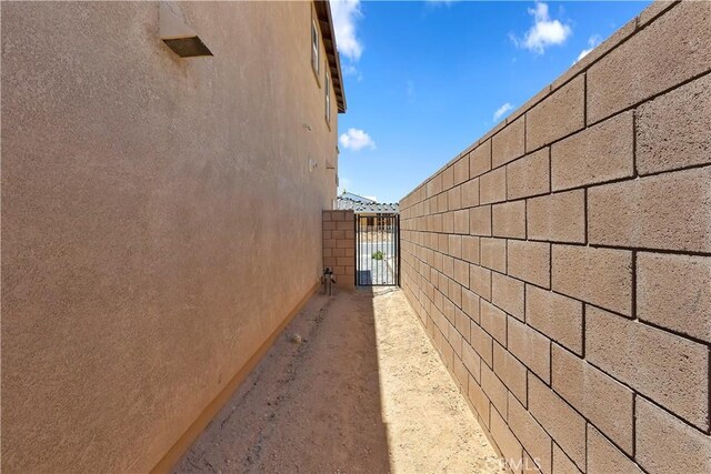 16546 Biola Pl, Victorville, CA 92395 - photo 27