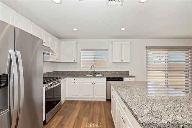 16546 Biola Pl, Victorville, CA 92395 - photo 18