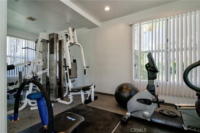 2 Vista Del Mar, Dana Point, CA 92629 - exercise area featuring baseboards