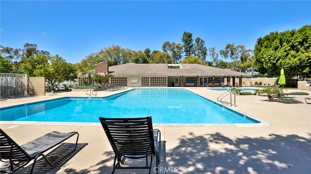 23331 Caminito Basilio Unit 348, Laguna Hills, CA 92653 - community pool with a patio area