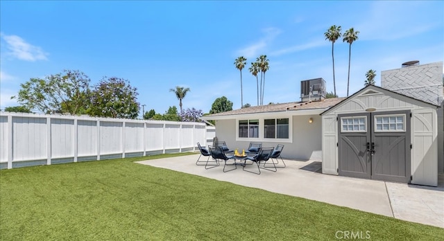 19842 Gilmore St, Woodland Hills, CA 91367 - view of yard featuring a patio area and central AC unit