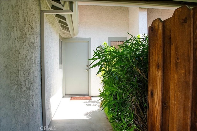 28948 Marilyn Dr, Canyon Country, CA 91387 - entrance to property with stucco siding
