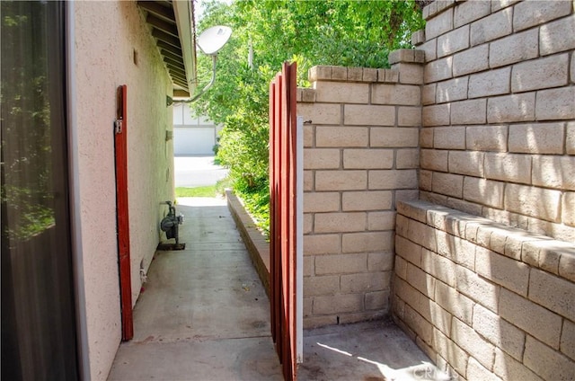 28948 Marilyn Dr, Canyon Country, CA 91387 - view of patio