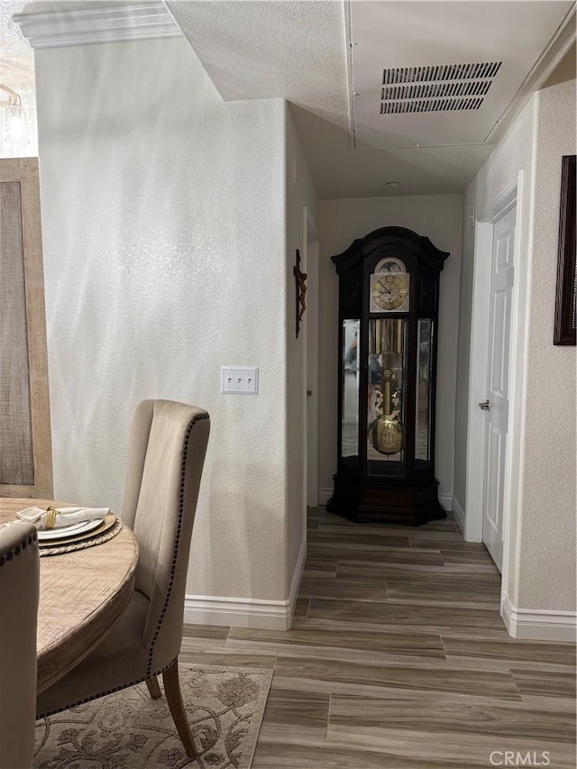 41410 Juniper St Unit 2012, Murrieta, CA 92562 - corridor with wood finished floors and baseboards