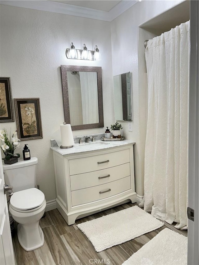 41410 Juniper St Unit 2012, Murrieta, CA 92562 - full bathroom with crown molding, vanity, and wood finished floors