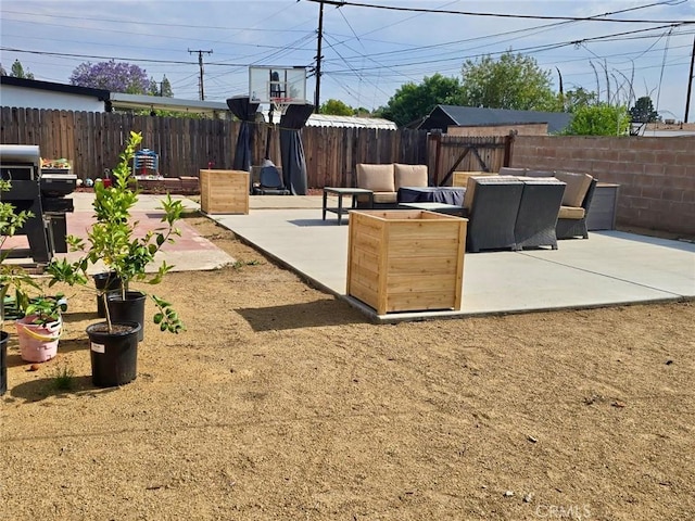 1707 Alta St, Redlands, CA 92374 - fenced backyard featuring a patio area and an outdoor hangout area