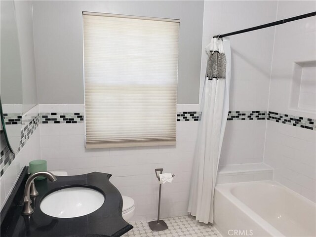 5734 Cazaux Dr, Los Angeles, CA 90068 - photo 21