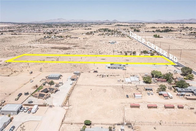 9820 Deep Creek Rd, Apple Valley, CA 92308 - photo 8