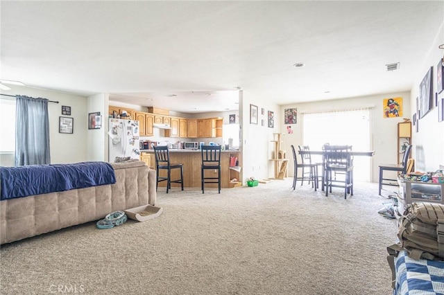 14752 Grafton Ln, Helendale, CA 92342 - living room with light carpet