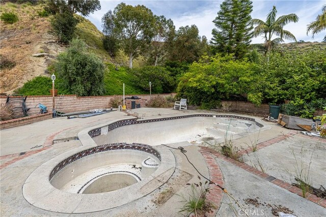 1849 Ayers Way, Burbank, CA 91501 - view of pool featuring a patio area and an in-ground hot tub