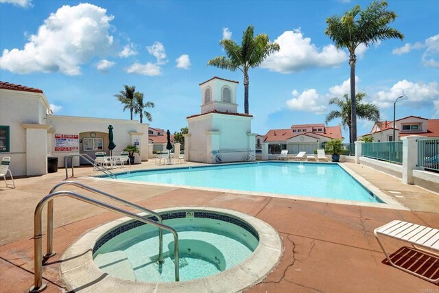 3372 Corsica Way, Oceanside, CA 92056 - community pool with a hot tub and a patio