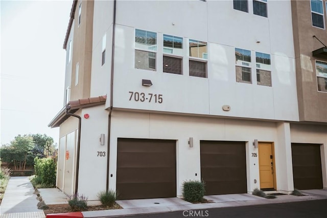 705 Cara Cara Ln, Covina, CA 91723 - view of property with an attached garage