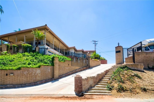 2036 S Buenos Aires Dr, Covina, CA 91724 - exterior space featuring stairs