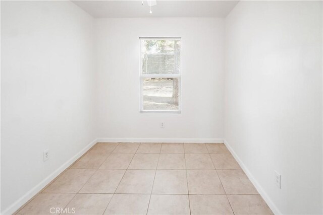 3504 Minnesota Trl, Frazier Park, CA 93225 - unfurnished room featuring light tile patterned flooring, baseboards, and a ceiling fan