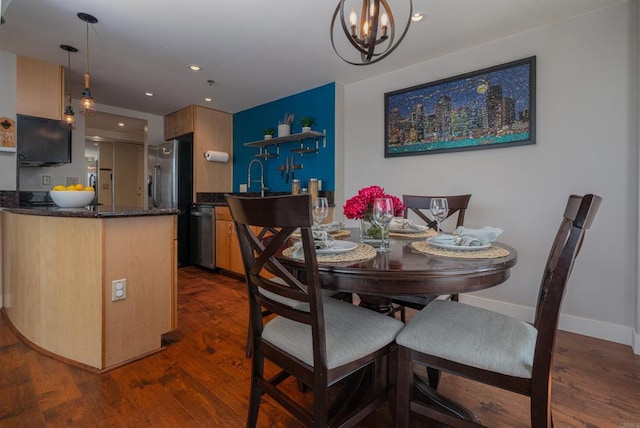 1333 8th Ave Unit 905, San Diego, CA 92101 - dining room featuring dark wood-style floors, a chandelier, baseboards, recessed lighting, and bar