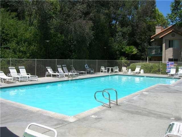 11215 Avenida De Los Lobos Unit F, Rancho Bernardo San Diego, CA 92127 - community pool featuring a patio area