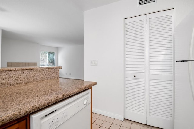 11215 Avenida De Los Lobos Unit F, Rancho Bernardo San Diego, CA 92127 - kitchen featuring white appliances and light tile patterned floors