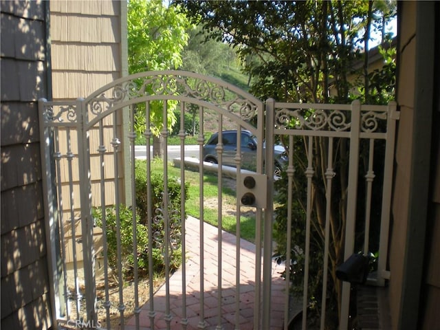 28265 La Bajada, Laguna Niguel, CA 92677 - view of gate