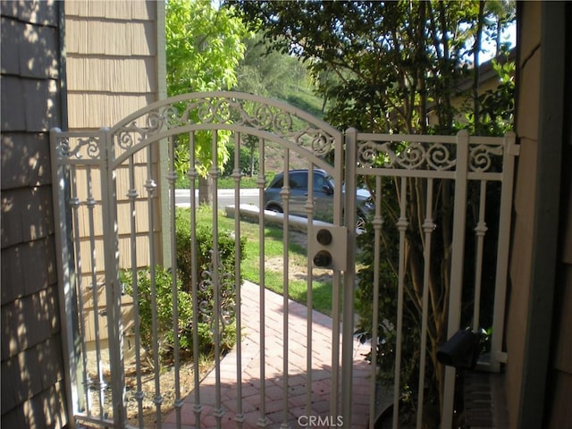 28265 La Bajada, Laguna Niguel, CA 92677 - view of gate