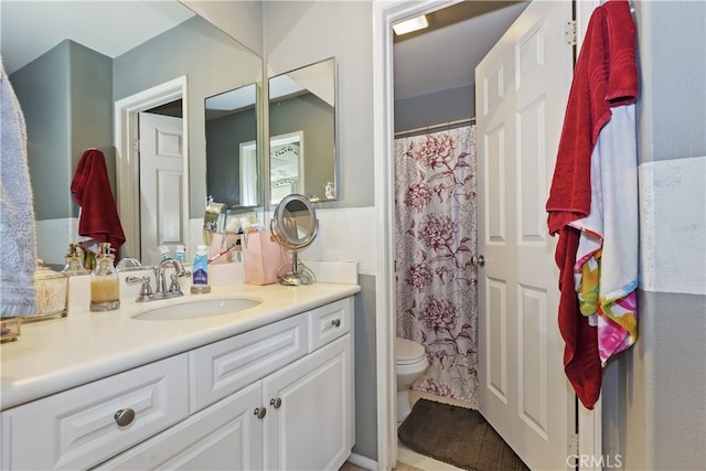 213 Caldera St, Perris, CA 92570 - full bath with vanity, toilet, and a shower with shower curtain