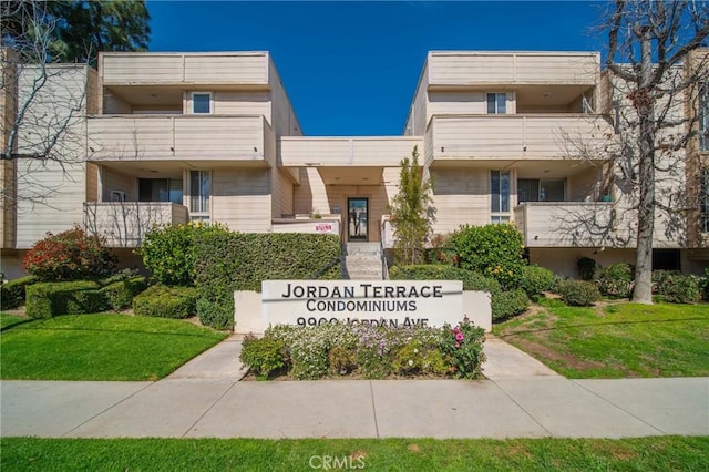 9900 Jordan Ave Unit 62, Chatsworth, CA 91311 - photo 1