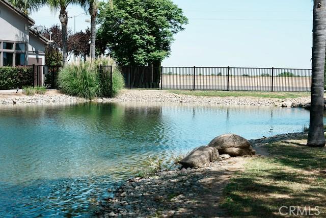 5001 E Robertson Blvd, Madera, CA 93610