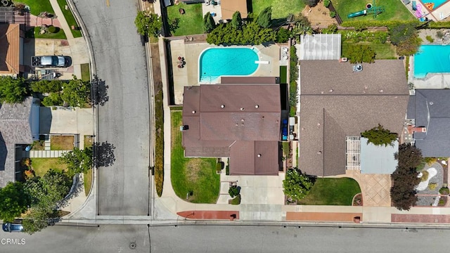 6421 Almar St, Simi Valley, CA 93063 - drone / aerial view of a pool